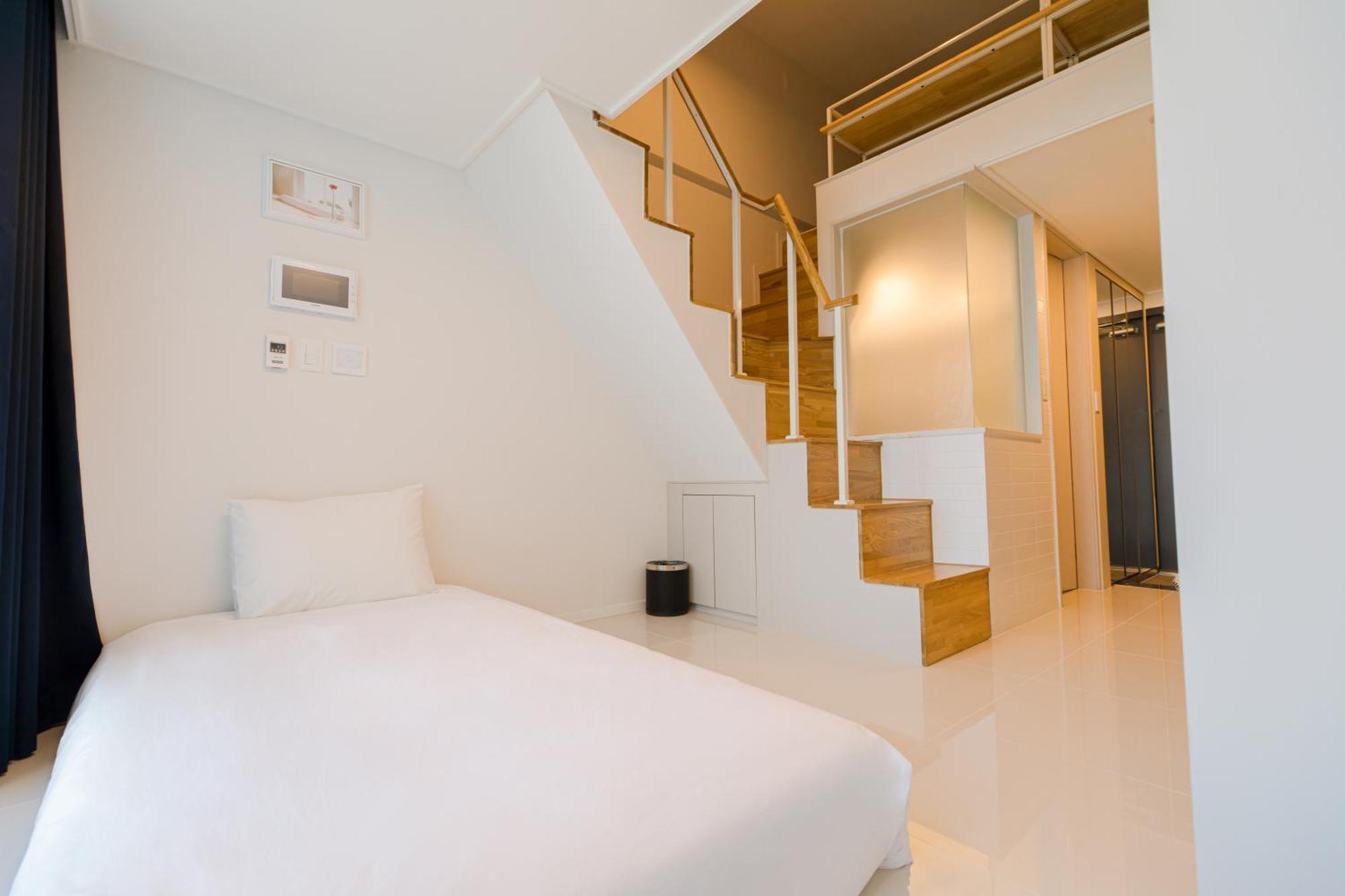 Blue Ocean Hotel 3 Ίντσεον Εξωτερικό φωτογραφία